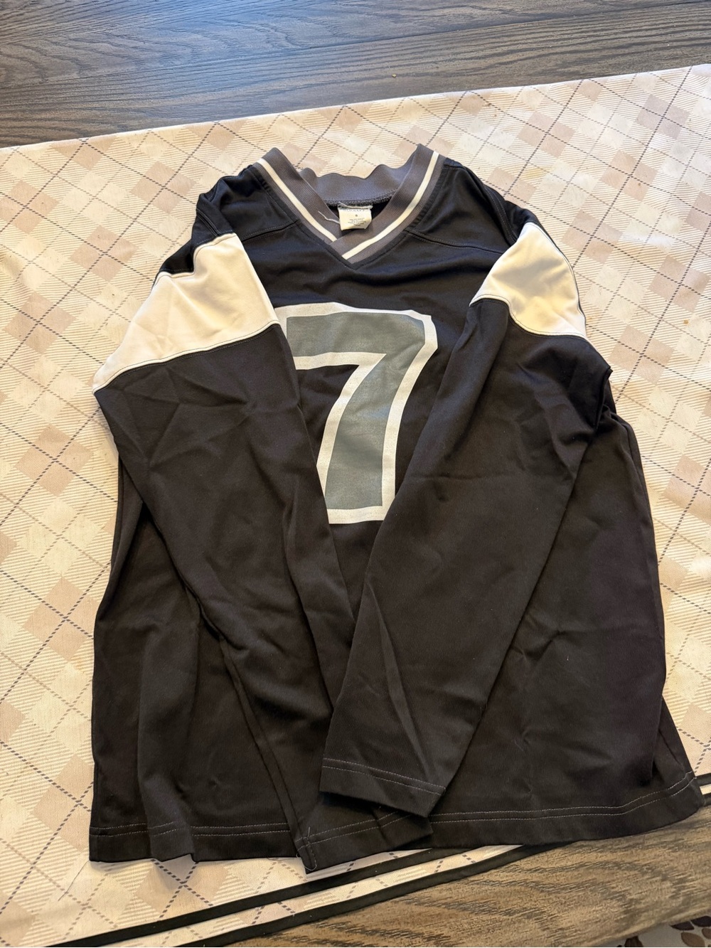 VintagOld Navy Black V-Neck jersey with Cream Shoulder Panels and Gray Number 7